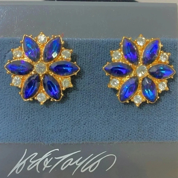 Gorgeous Vintage Lord & Taylor Blue Glass & Rhinestone Post Earrings - Picture 1 of 1